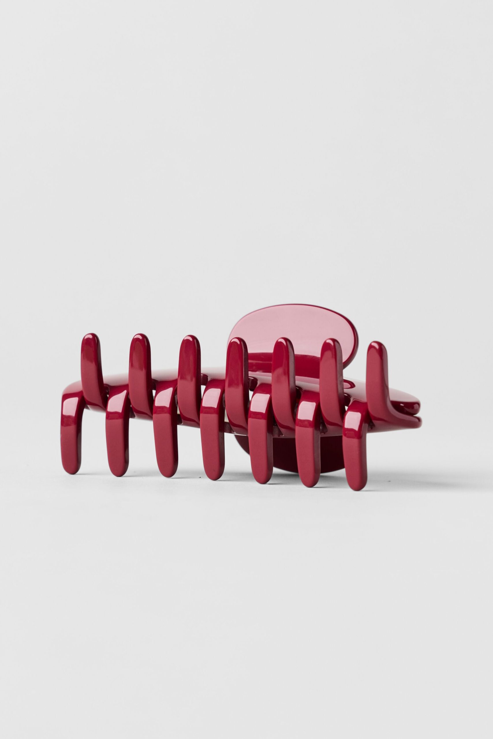 90's Claw Clip - Summer Romance Red - Image 4