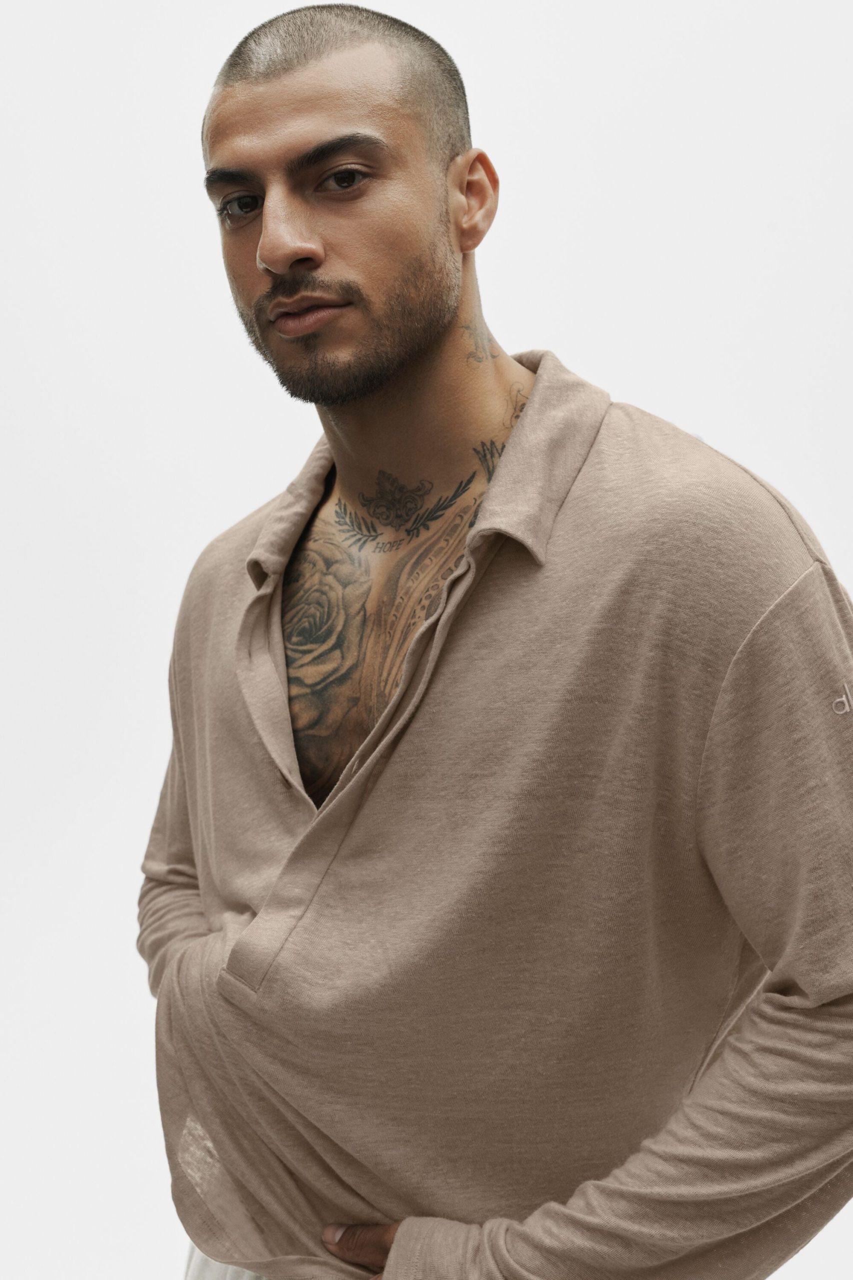Linen Jersey Coastal Long Sleeve Pullover - Gravel - Image 3