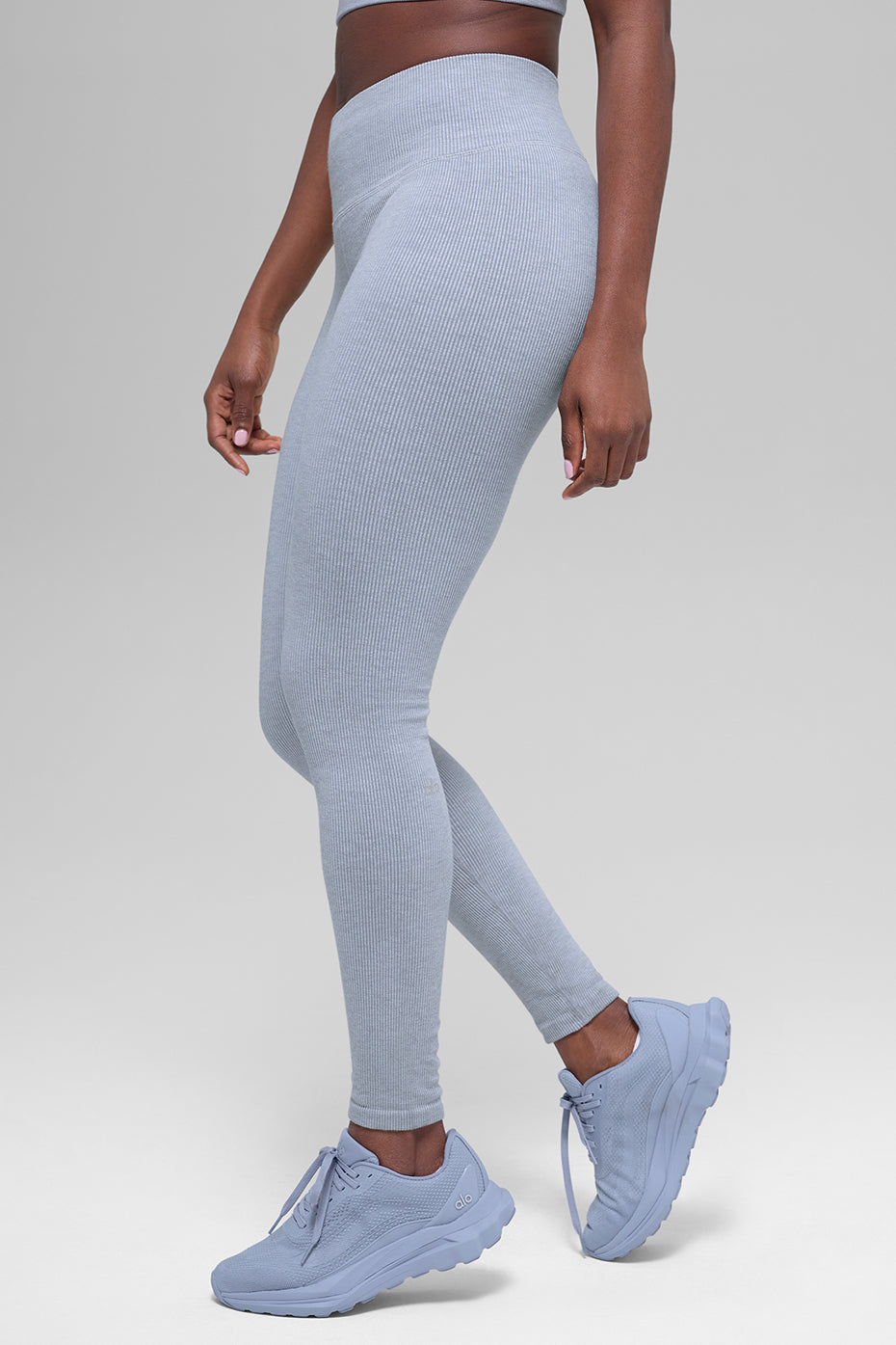 Seamless High-Waist Two Tone Rib Legging - Winter Frost Heather - Image 4