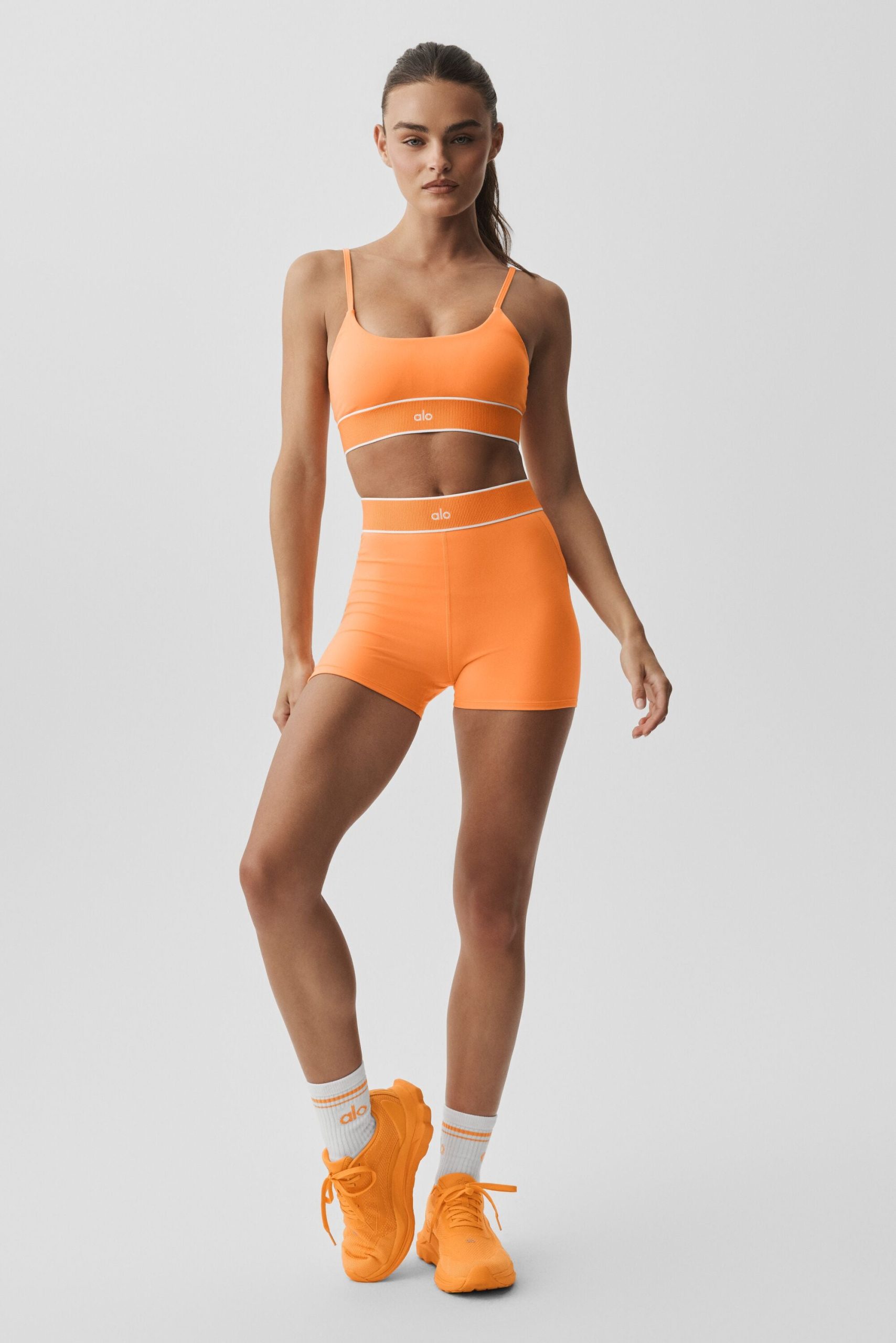 ALO Softsculpt Amp It Up Bra - Satsuma Breeze - Image 5